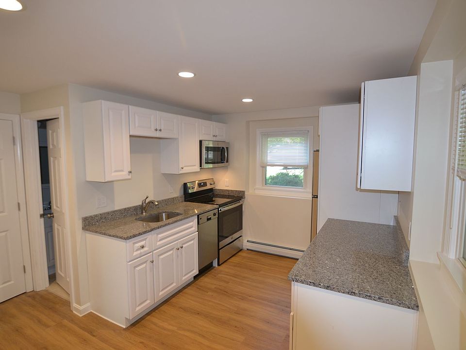 1st image of 400-402 Merrimac St #400-2