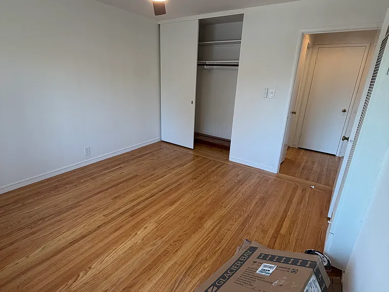 1322 Holly St #4 — Photo 11