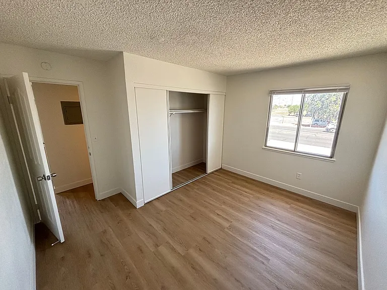 3431 E Cheyenne Ave #C — Photo 11