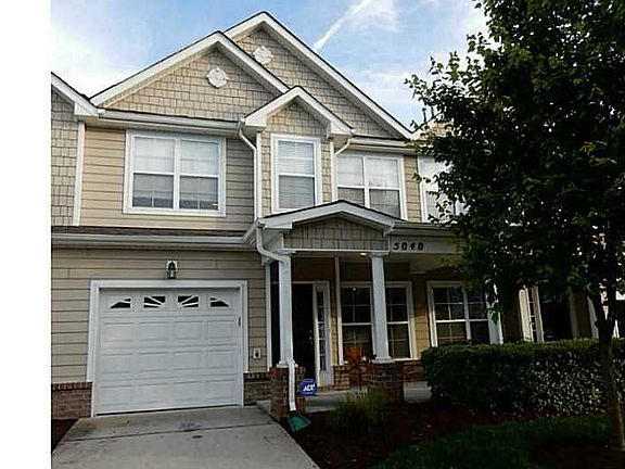 2nd image of 5040 Glen Canyon Dr