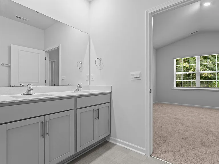 284 Robert Pl — Photo 27