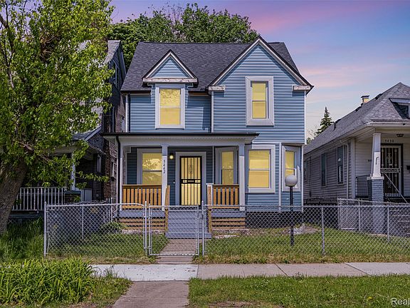 2nd image of 5442 Iroquois St