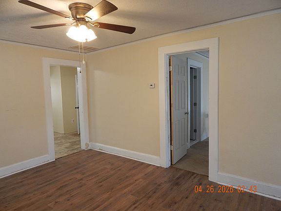 Living Room 21 ft by 13 ft