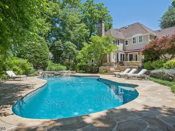 45 ACORN ROAD, Watchung Boro, NJ 07069