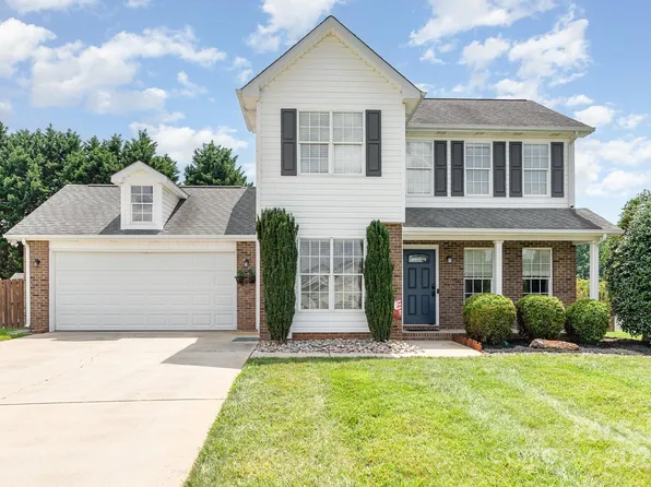 600 Capella Ct, Gastonia, NC 28056