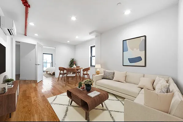 Rented by Bond New York | media 4