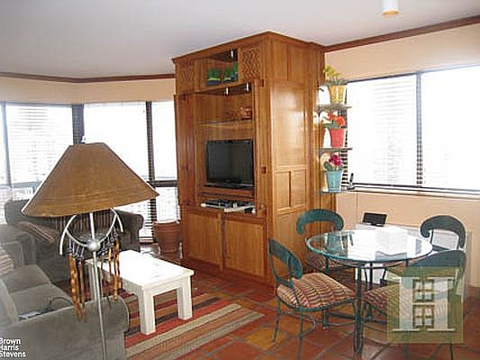 1st image of 200 E 61st St APT 22F