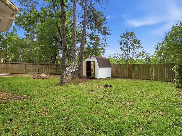 24815 Butterwick Dr — Photo 27