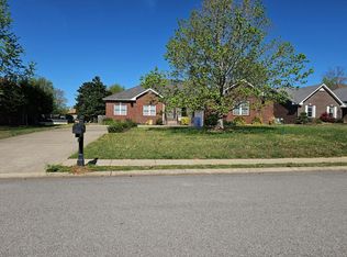 140 Lyme Dr, Clarksville, TN
