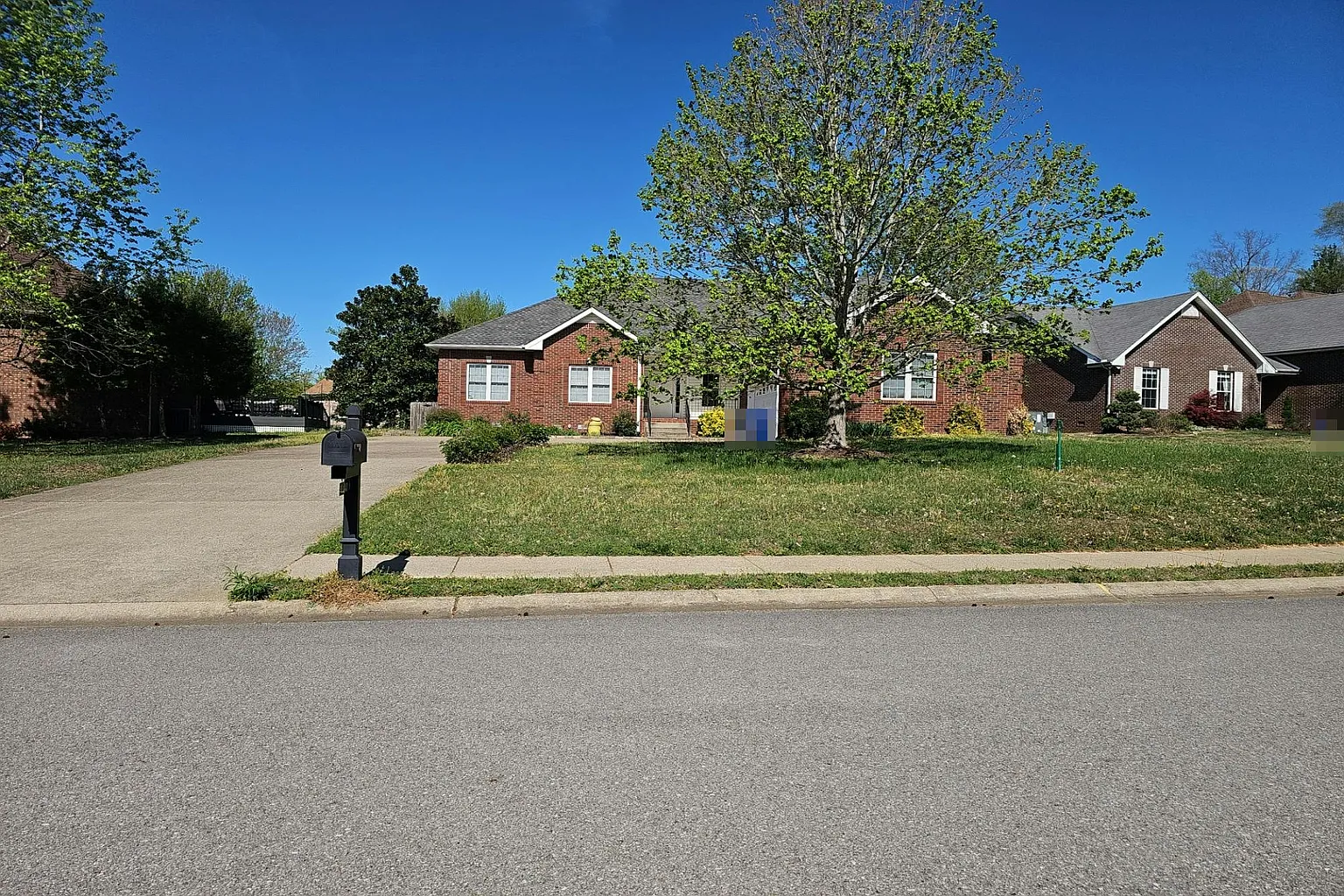 140 Lyme Dr photo 1