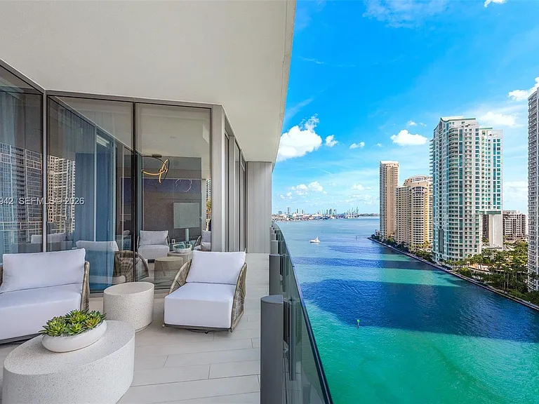 300 Biscayne Boulevard Way #1605 — Photo 4