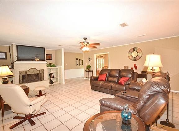 3rd image of 1632 NW County Road 1020