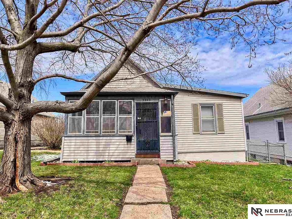 1st image of 3962 Hillsdale Ave