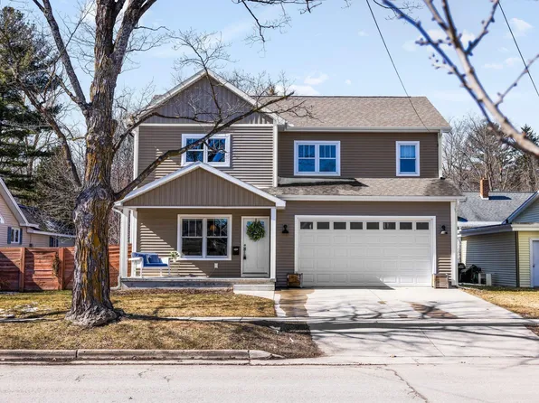 231 Monroe St, Traverse City, MI 49684