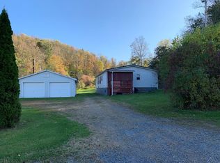 1325 Knob Run Rd, Duncansville, PA 16635