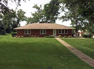 4 Neumann Dr, Atchison, KS 66002