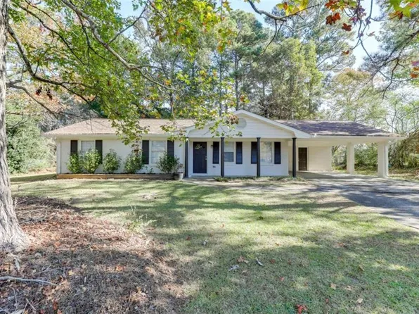 1755 Straw Valley Rd, Lawrenceville, GA 30043