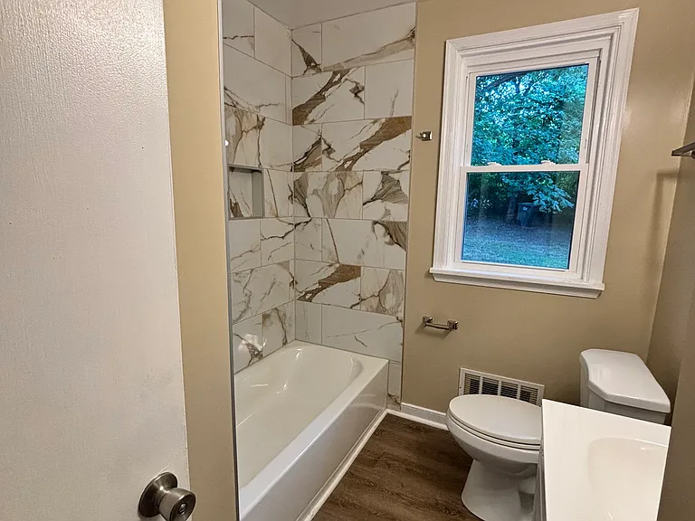1303 Rosecroft Rd — Photo 6
