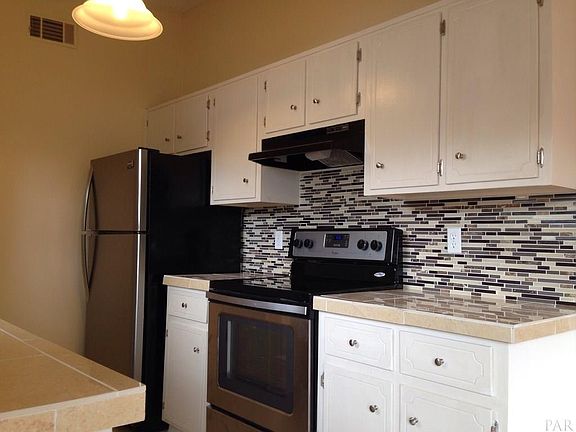 2nd image of 8438 Harbour Square Dr