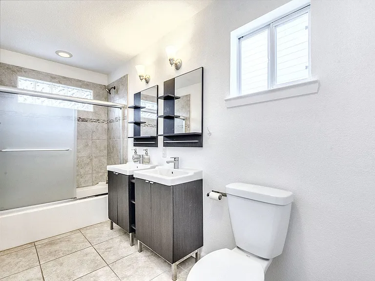 5607 Samuel Huston Ave — Photo 18