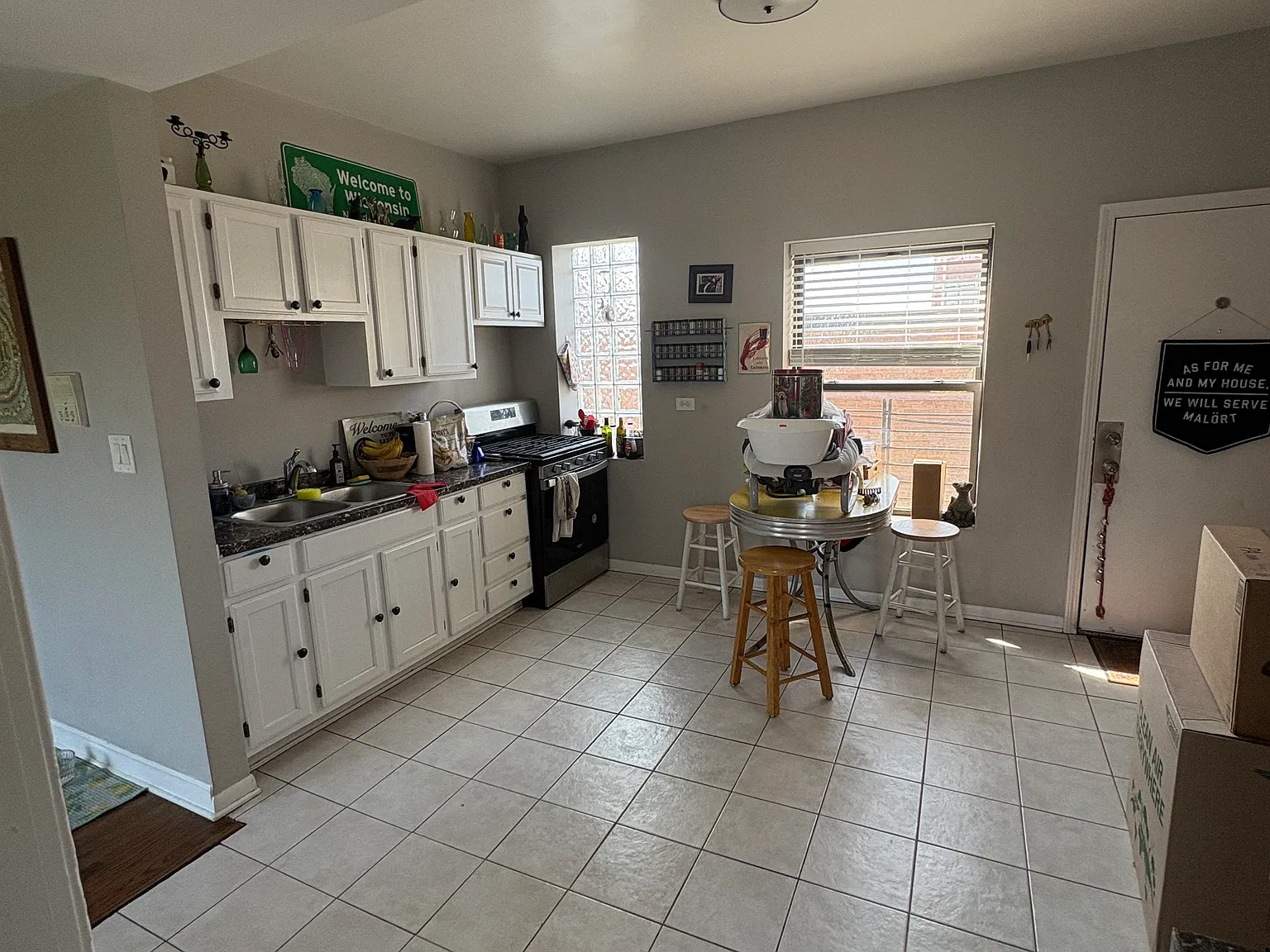 2 bed, 900 sqft, $1,825 — Photo 4