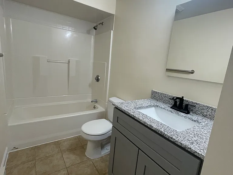 177 Crescent St — Photo 20
