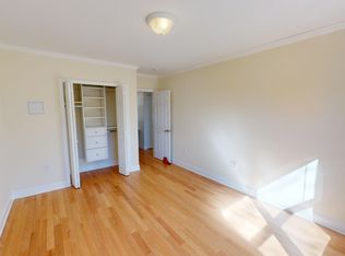 190 Sherman Rd, Chestnut Hill, MA 02467