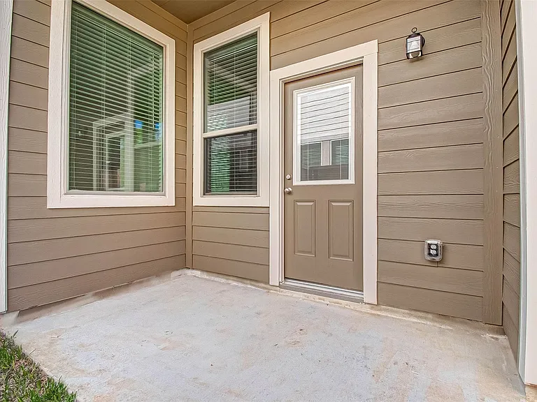 315 N Spotted Fern Dr — Photo 42