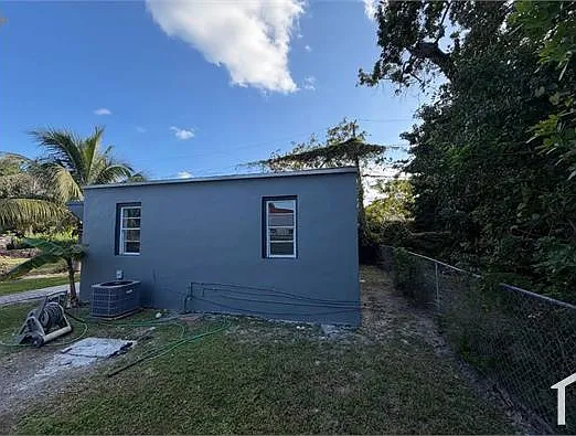 1 bed, 440 sqft, $1,750 — Photo 4