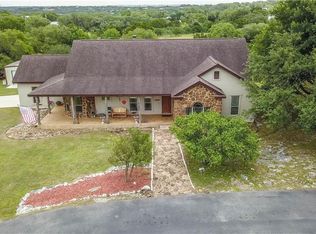 3130 Rolling Oaks Dr, New Braunfels, TX 78132