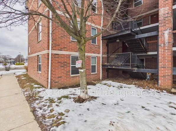 409 Brown St, Akron, OH 44311