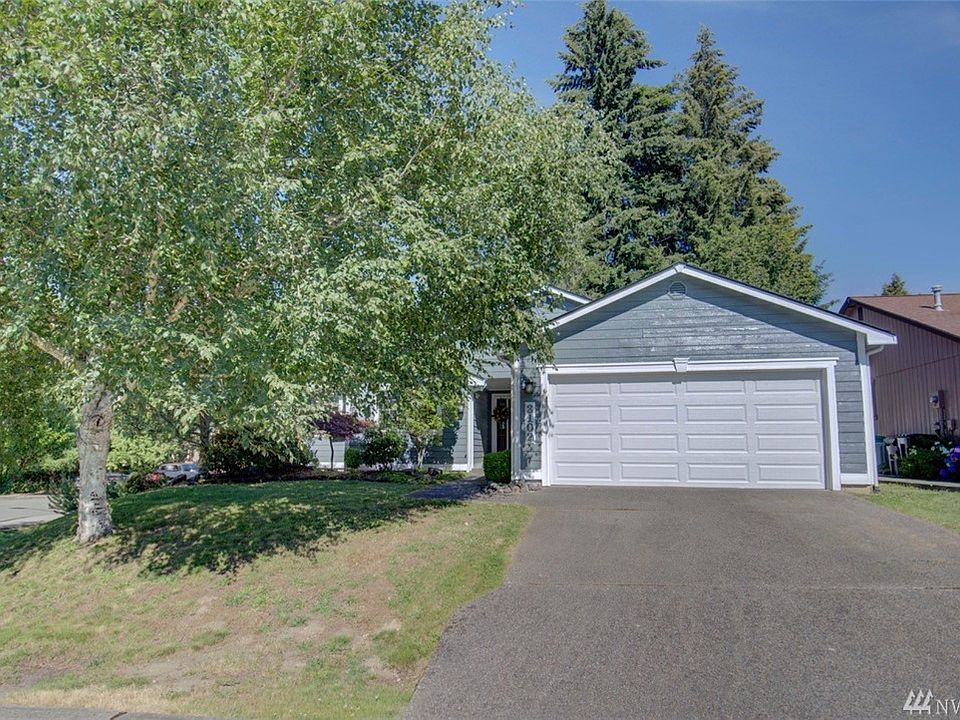 1st image of 3102 Shelburne Ct SE