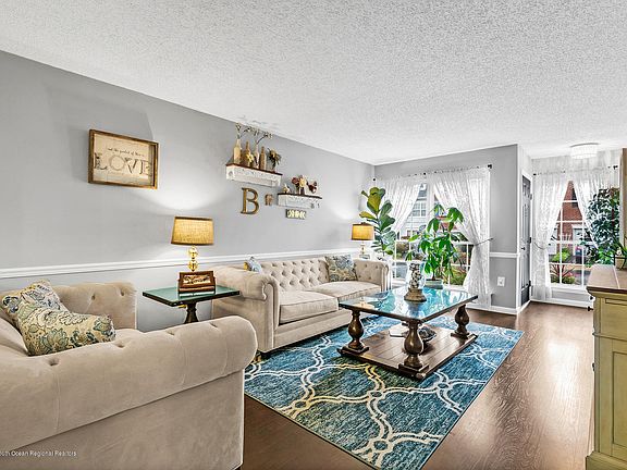 3rd image of 103 Tarpon Dr #1030