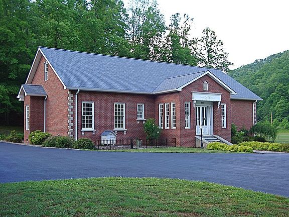 Federal style home 