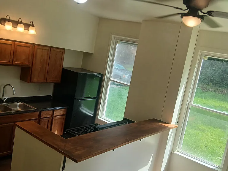 1240 Sunset Ave #1 — Photo 3
