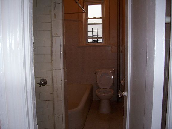 2nd image of 761 Lincoln Pl
