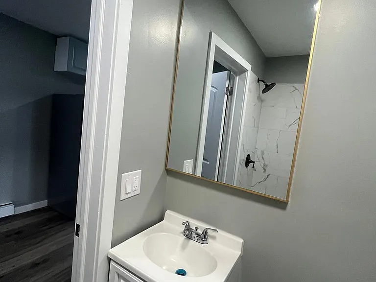 57 Waller St #1 — Photo 5