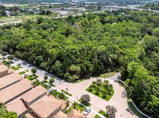 7923 Mahogany Ln, West Palm Beach, FL 33411