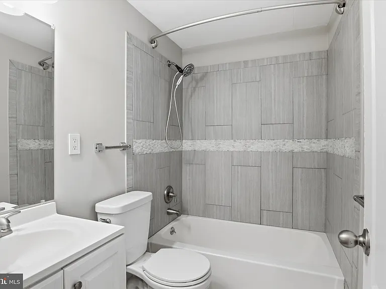 5242 Sands Rd — Photo 15