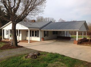 3581 Roaring Gap Church Rd, Thurmond, NC 28683