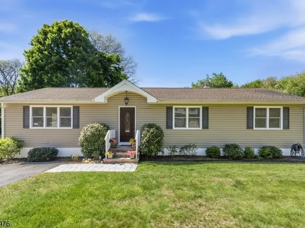 6 Oak Dr, Randolph Twp., NJ 07869