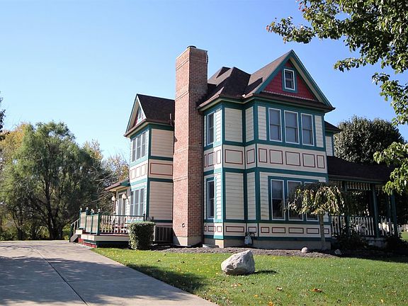 3rd image of 289 Victoria Pl