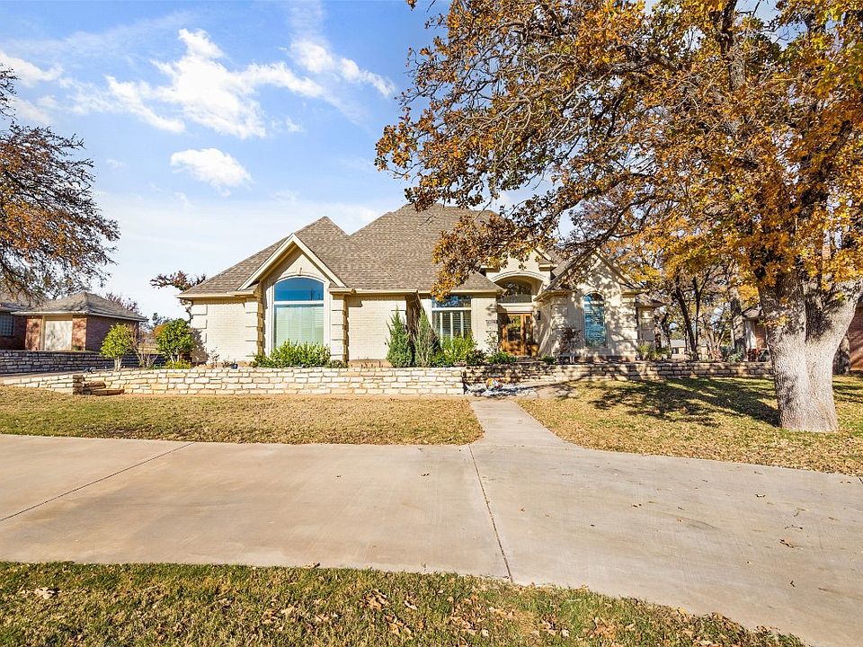 1st image of 6204 Tezcuco Ct