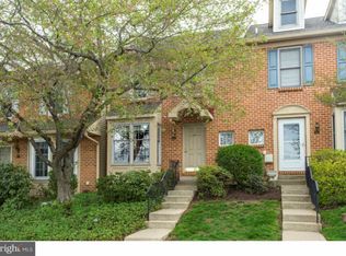 429 Oakmont Ct, Harleysville, PA 19438