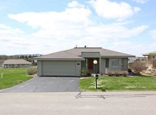 1108 Easthill Dr, Wausau, WI 54403