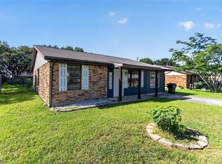 1308 Pendergrass St, Lockhart, TX 78644