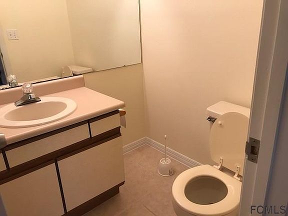 3rd image of 40 Prosperity Ln