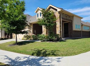 7512 Windy Meadow Dr, Aubrey, TX 76227