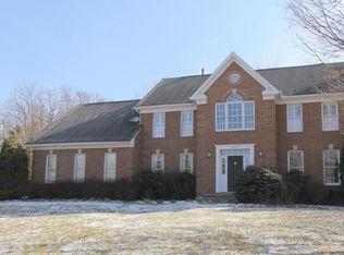 15717 Sycamore Grove Ct, Rockville, MD 20853