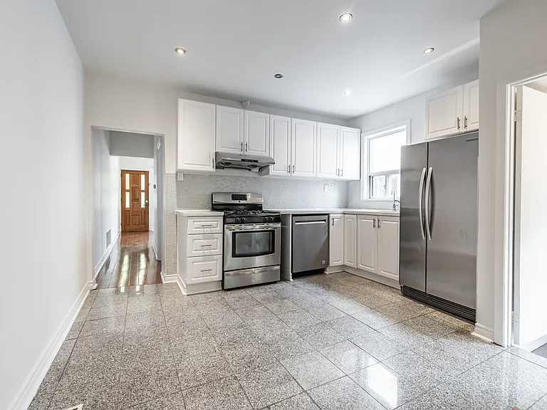 482 Whitmore Ave — Photo 19